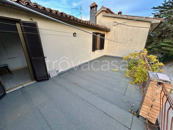 casa indipendente in vendita a Todi in zona Asproli