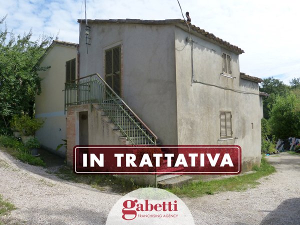 casa indipendente in vendita a Todi