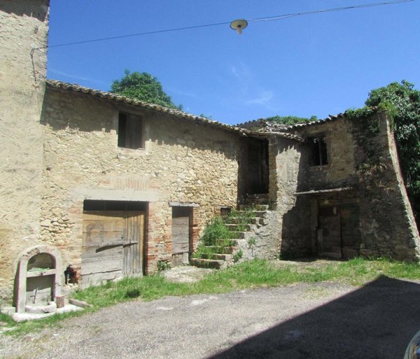 casa indipendente in vendita a Todi in zona Monticello
