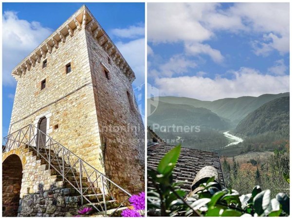 casa indipendente in vendita a Todi