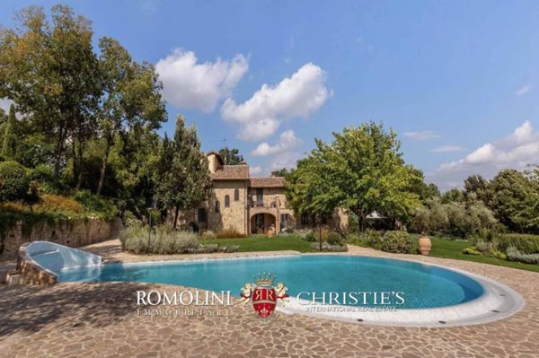 casa indipendente in vendita a Todi