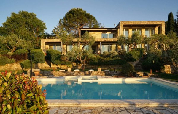 casa indipendente in vendita a Todi