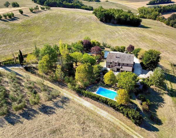casa indipendente in vendita a Todi