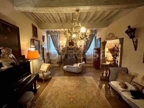 casa indipendente in vendita a Todi