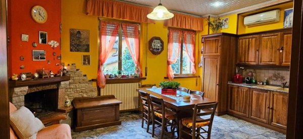 appartamento in vendita a Todi in zona Pantalla