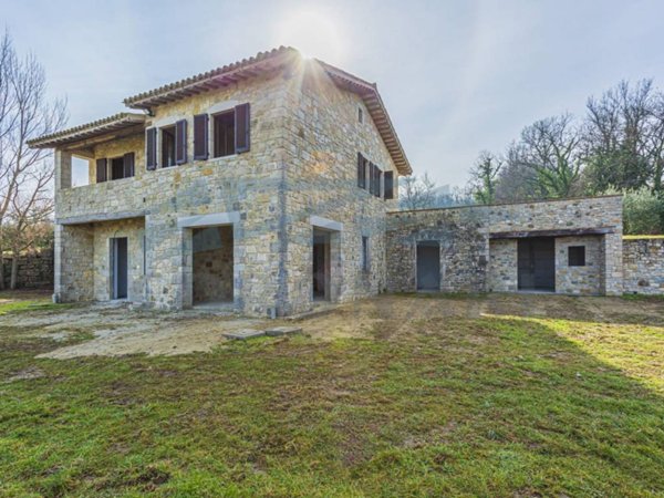 casa indipendente in vendita a Todi in zona Torregentile
