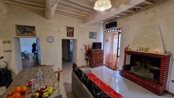 casa indipendente in vendita a Todi in zona Monticello