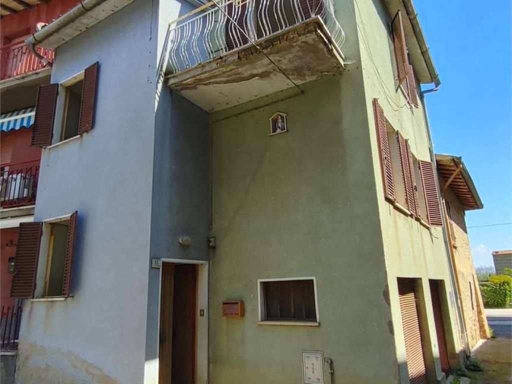casa indipendente in vendita a Todi