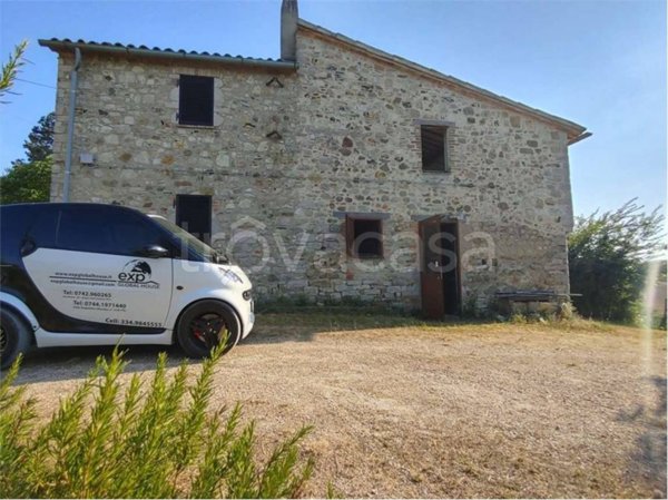 casa indipendente in vendita a Todi in zona Pesciano