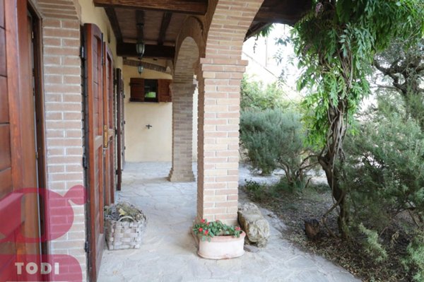 appartamento in vendita a Todi in zona Casemasce