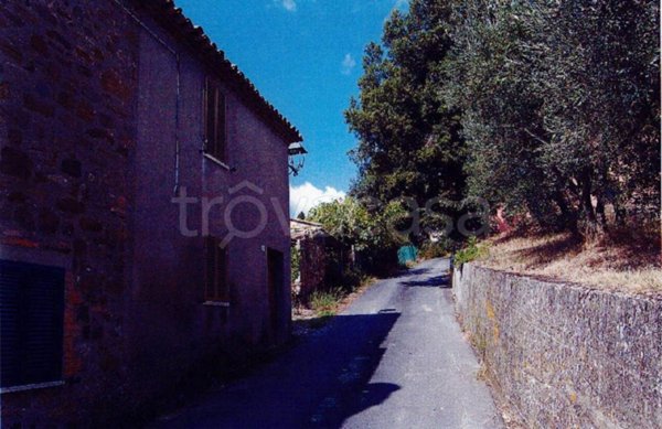 appartamento in vendita a Todi in zona Quadro