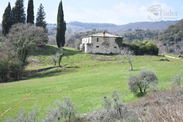 casa indipendente in vendita a Todi in zona Canonica