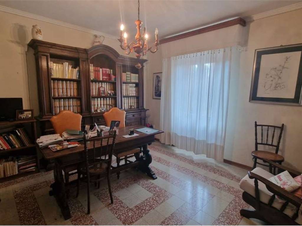 appartamento in vendita a Todi in zona Ponterio