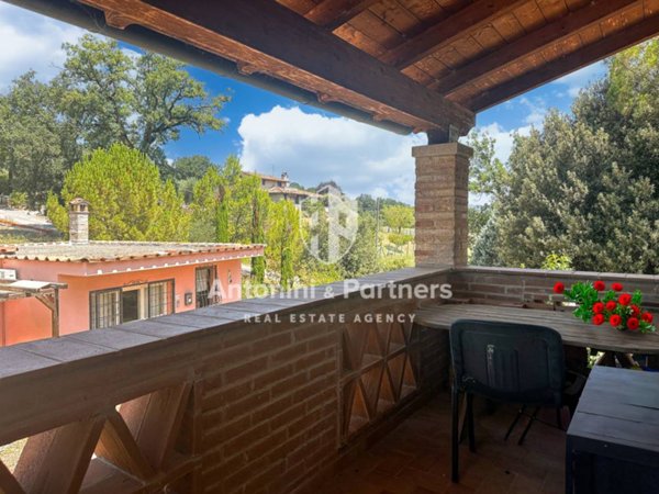 casa indipendente in vendita a Todi in zona Montemolino