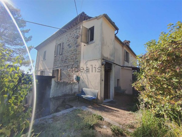 appartamento in vendita a Todi in zona Quadro