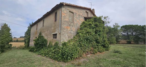 casa indipendente in vendita a Todi
