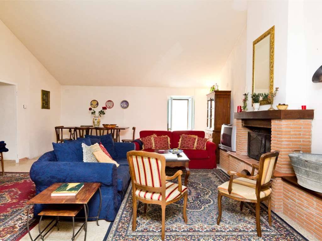 casa indipendente in vendita a Todi