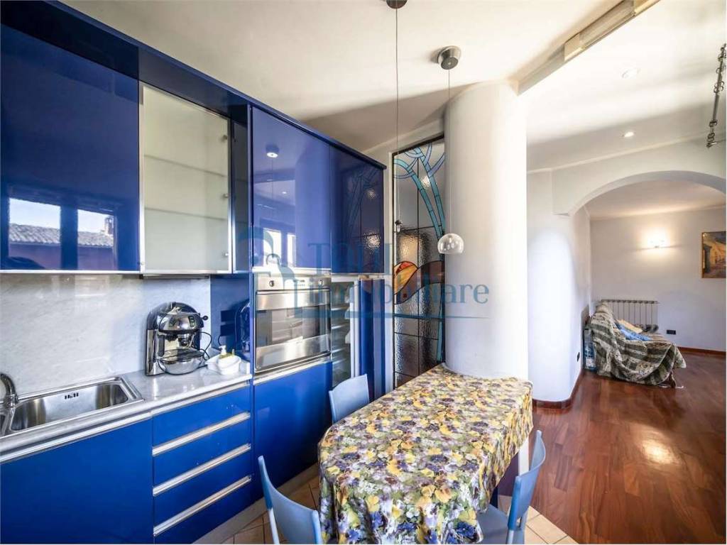 intera palazzina in vendita a Todi in zona Pian di San Martino