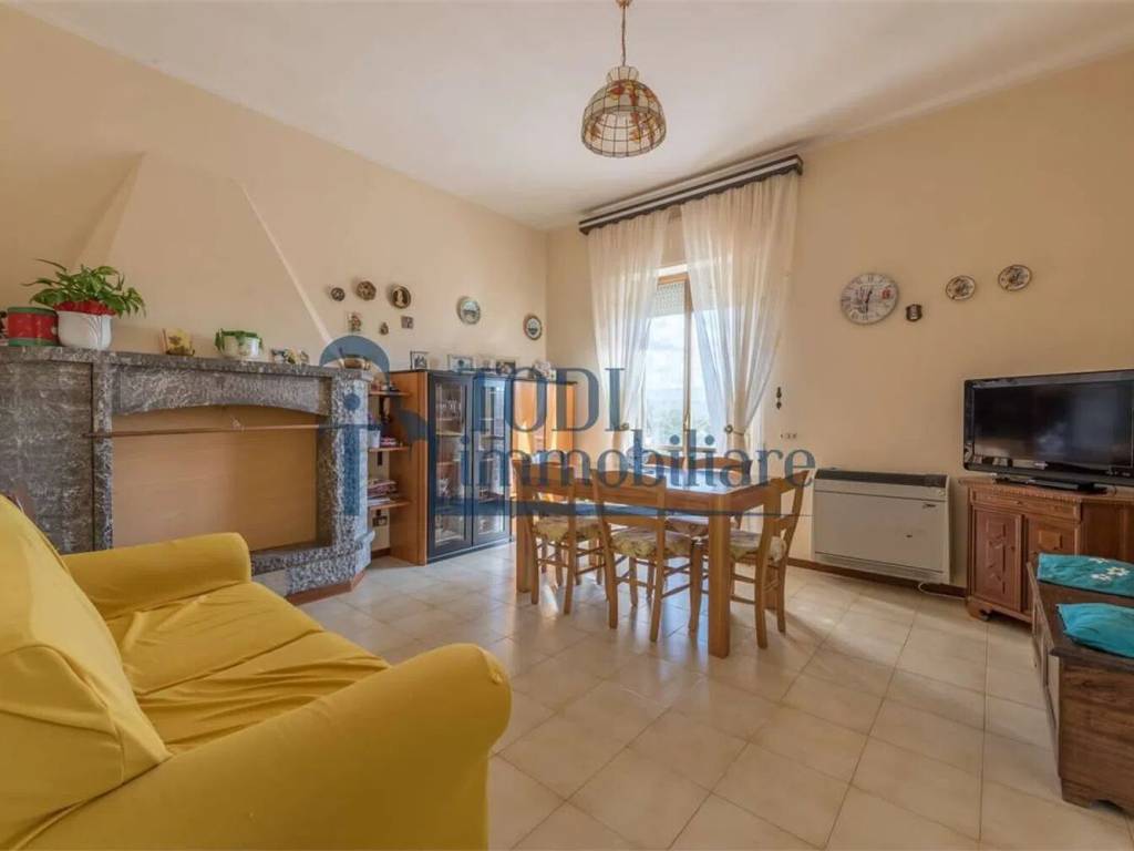 casa indipendente in vendita a Todi