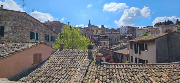 appartamento in vendita a Todi