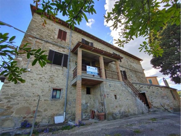 appartamento in vendita a Todi in zona Casemasce