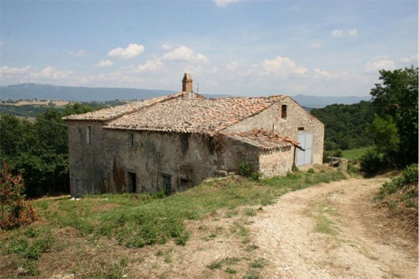 casa indipendente in vendita a Todi