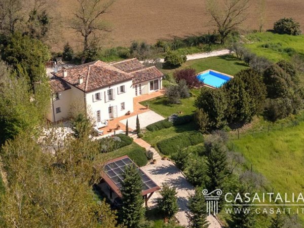 casa indipendente in vendita a Todi in zona Pian di San Martino