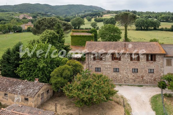 casa indipendente in vendita a Todi