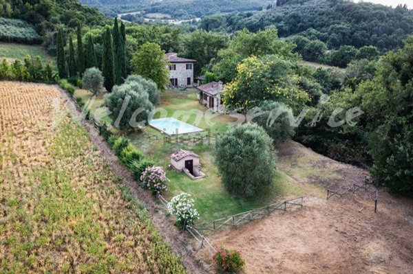 casa indipendente in vendita a Todi