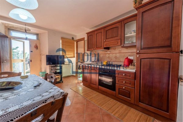 casa semindipendente in vendita a Todi in zona Rosceto