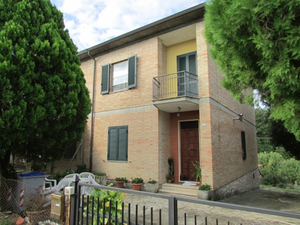 casa indipendente in vendita a Todi in zona Montenero