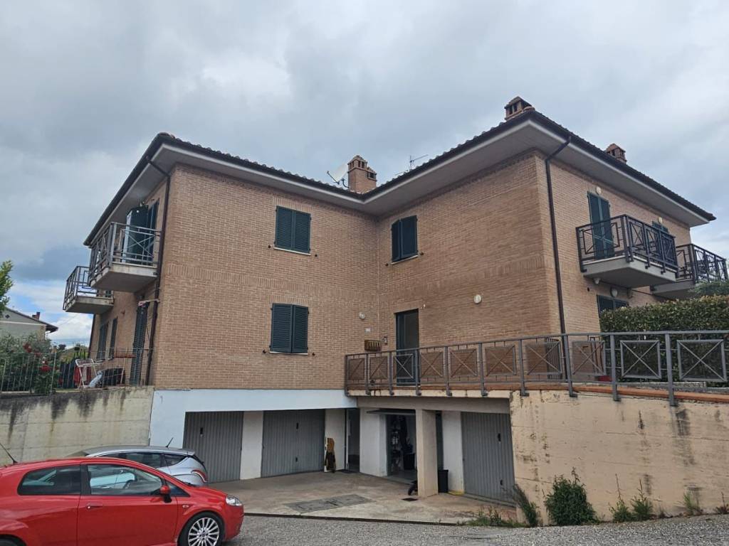 appartamento in vendita a Todi