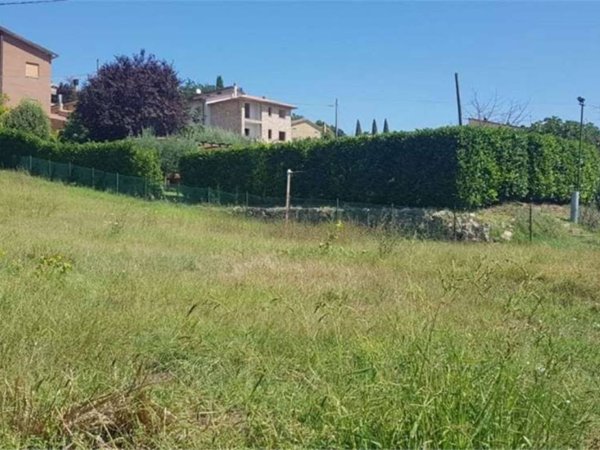 terreno edificabile in vendita a Todi in zona Pantalla