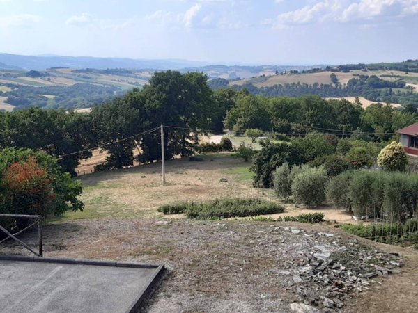 terreno agricolo in vendita a Todi