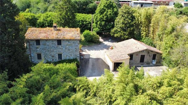 casa indipendente in vendita a Todi in zona Pontecuti