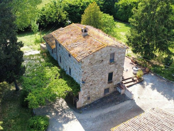casa indipendente in vendita a Todi