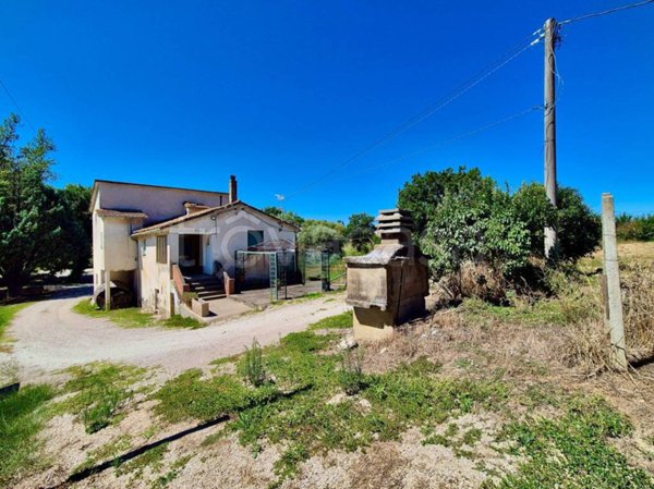 casa indipendente in vendita a Todi