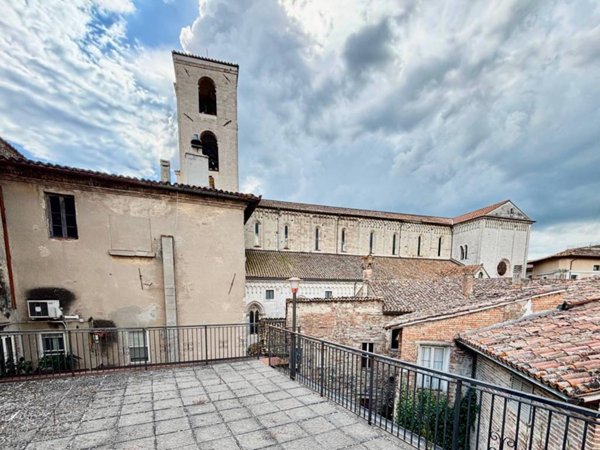appartamento in vendita a Todi
