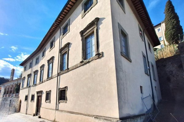 casa indipendente in vendita a Todi