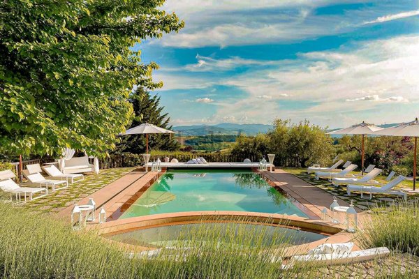 casa indipendente in vendita a Todi