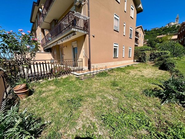 appartamento in vendita a Todi