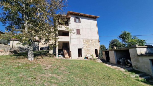 casa indipendente in vendita a Todi in zona Pian di San Martino