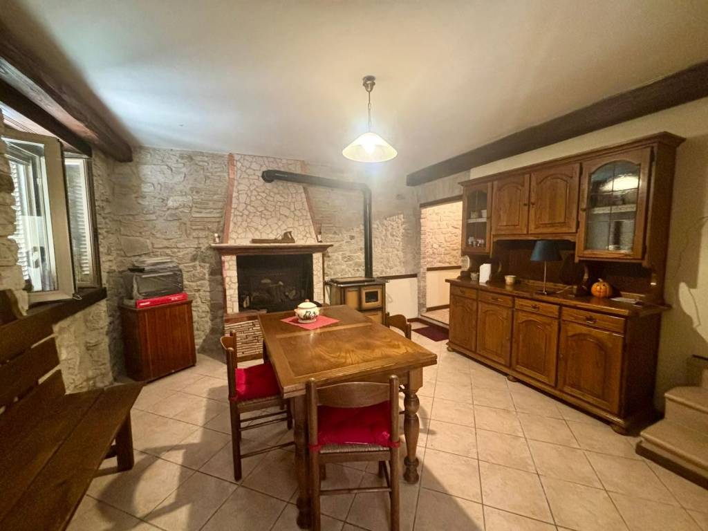 appartamento in vendita a Todi in zona Camerata