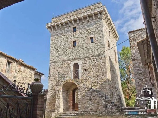esavano in vendita a Todi