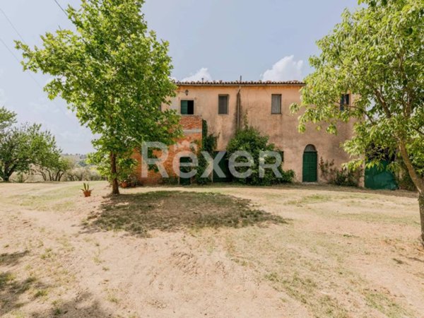 casa indipendente in vendita a Todi
