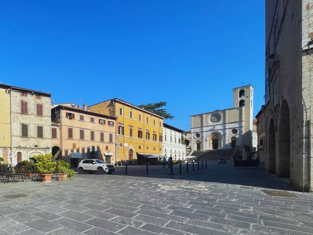 appartamento in vendita a Todi