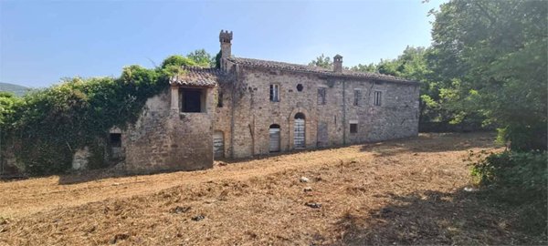 casale in vendita a Todi