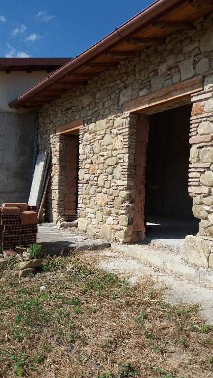 casa indipendente in vendita a Todi in zona Frontignano