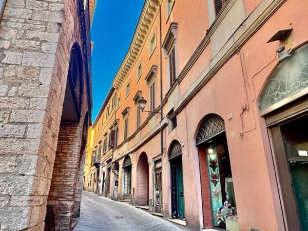casa indipendente in vendita a Todi