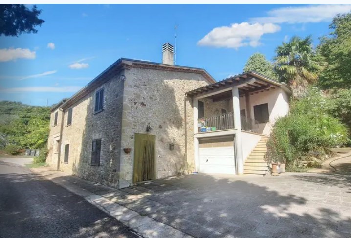 appartamento in vendita a Todi in zona Casemasce